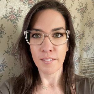 Meet your Posher, Carly